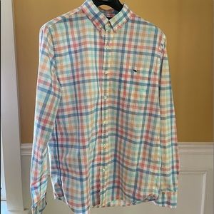 Vineyard Vines dress shirt